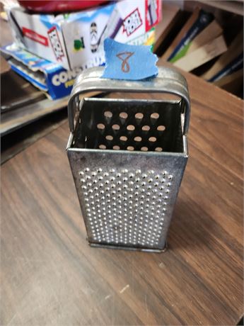 Bromco Box Grater