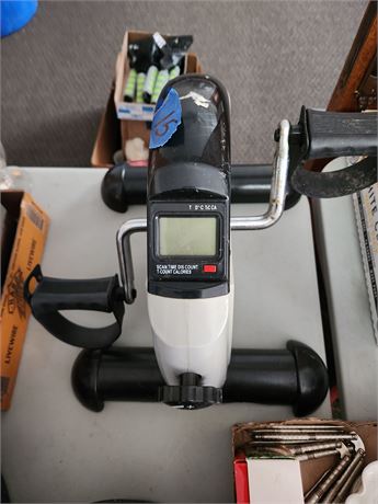 Crane excersize pedals