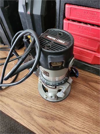 Porter Cable Router  model 6911
