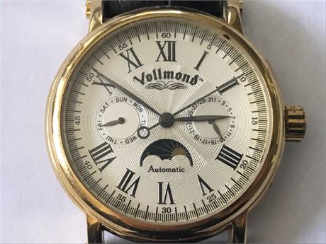 Vollmond Automatic 24 Jewels Stamped 18K Gold