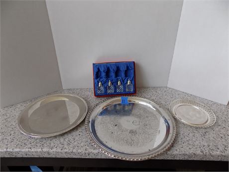 Vintage Leonard Crystal Salt and Pepper Shakers, Serving Trays
