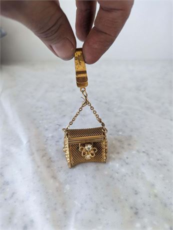 Vintage Collectible Gold Mesh Miniature Coin Purse