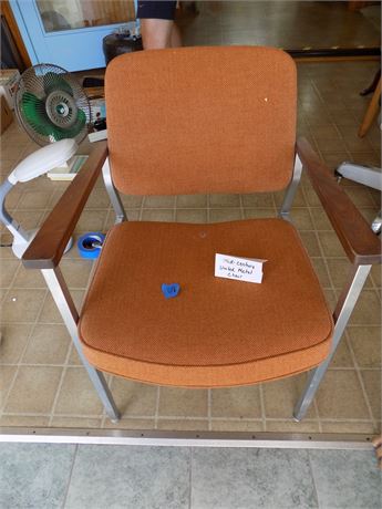 Mid-century United Metal Chair