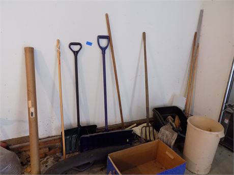 Outdoor Shovels, Tools