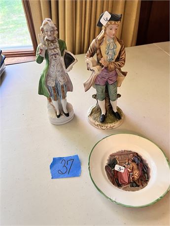 Figurines
