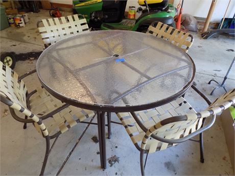 Outdoor Table and Chairs
