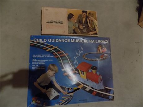 Vintage Child Gide Musical Railroad and Game