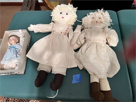 Dolls and Teddy Bears