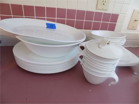 Corelle Dishes White