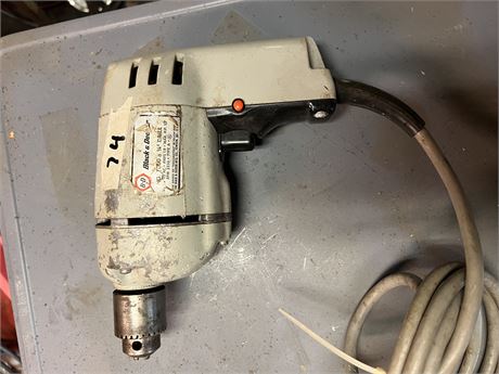 Black and decker 1/4" Drill
