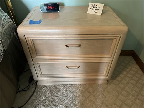 Thomasville  night stand