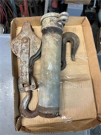 Miscellaneous fuel tank breather caps