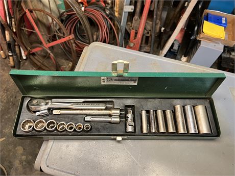 craftsman 3/8 socket set