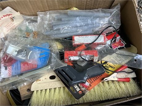 Box of miscellaneous.
