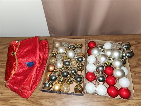 2 Flats of Christmas Bulbs and a Tree Skirt
