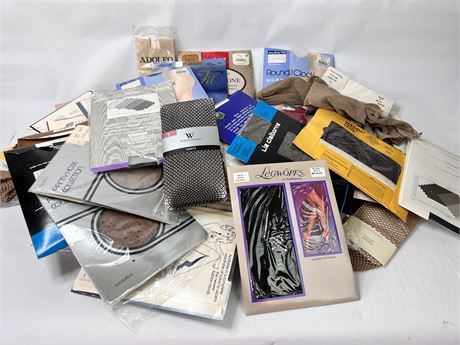 Vtg New Old Stock Ladies Hosiery