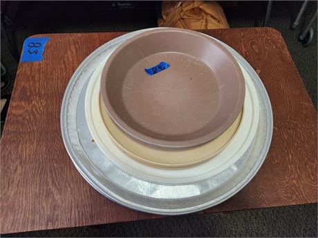 2 pie pans, Large lazy Susan, Serving trays