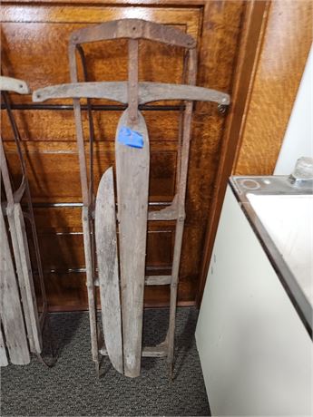 Vintage sled #3