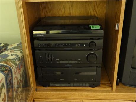 Magnavox Stereo Record Player With Speakers