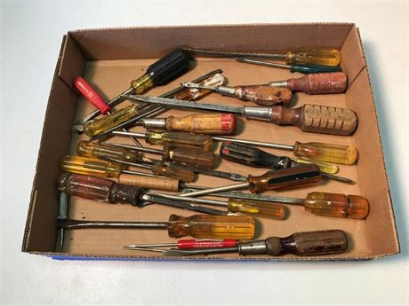 Flat of Screwdrivers (#1)