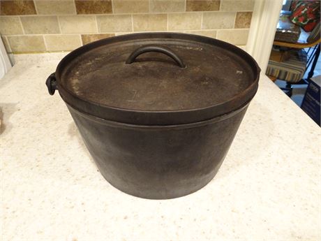 Cast Iron Pot