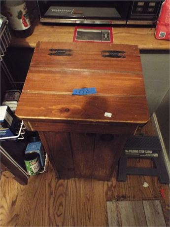 Wood Trash Container