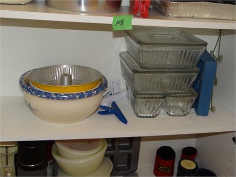 As a Lot bakeware Pantry
