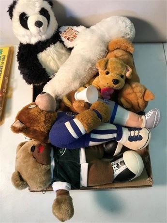 Flat of Stuffed Animals