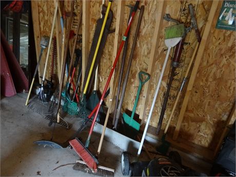 Yard Tool Lot
