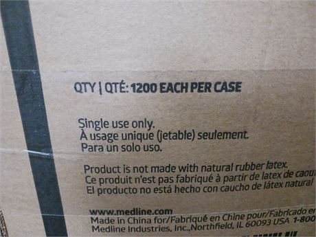 Lot of 1200 Dry Cleansing Wipes and Cast Cover