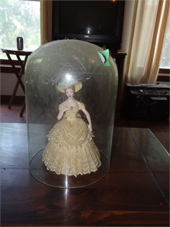 Figurine