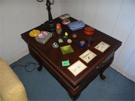 Table Clean Off