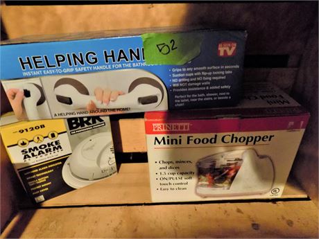 Box Lot, Helping hand, Smoke Alarm, Mini Chopper
