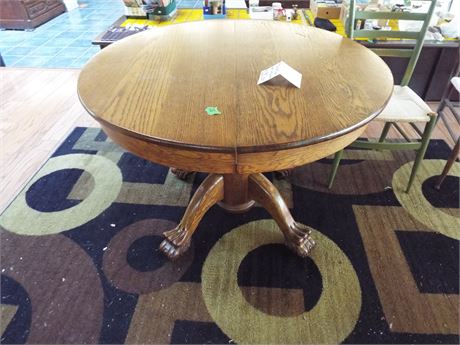 Antique Claw Foot Oak Round Table