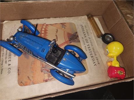 1934 Bugatti with no wheels, Thermometer