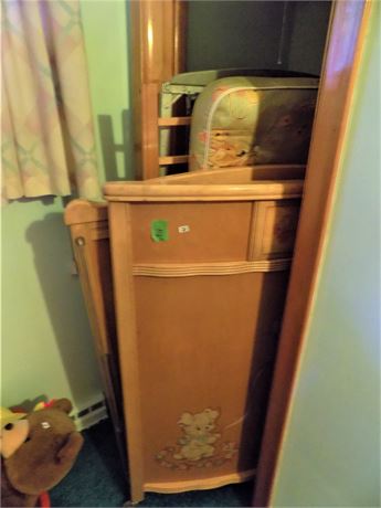 Antique Baby Crib