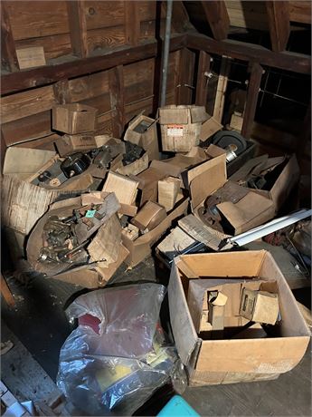 Vintage Electronics Lot in Attic
