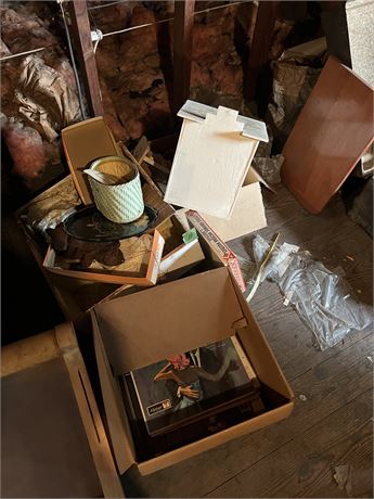 albums and More As a Lot - Attic