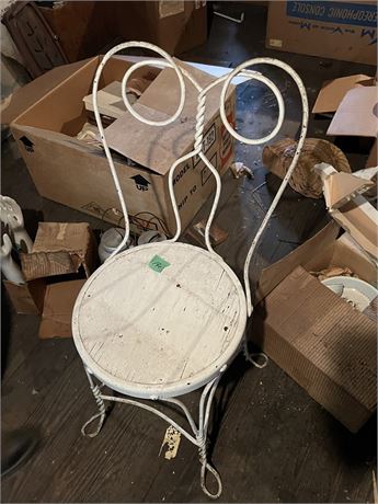 Ice Cream Stand Chair