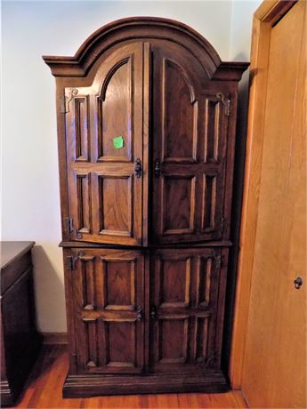 Armoire