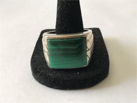 Stamped AU 925 Size 10.5 Ring