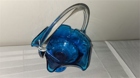 Viking Glass Georgian Blue Basket