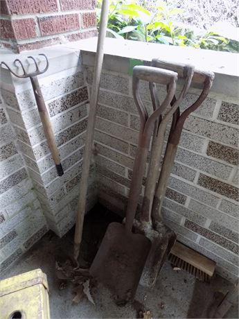 Outdoor Tools