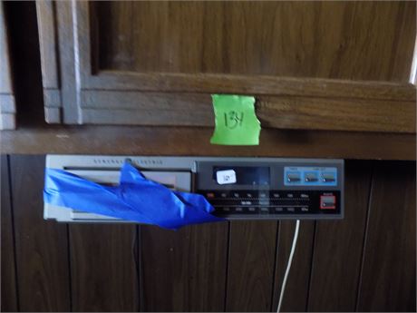 Mountable CD / Radio