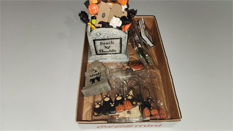 Halloween Decorations & Pencils