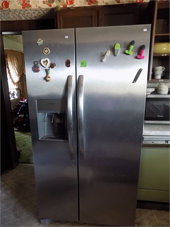 Frigidaire Refrigerator