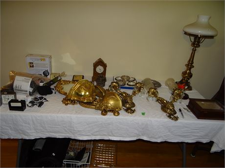 Nice Lot including Lamp