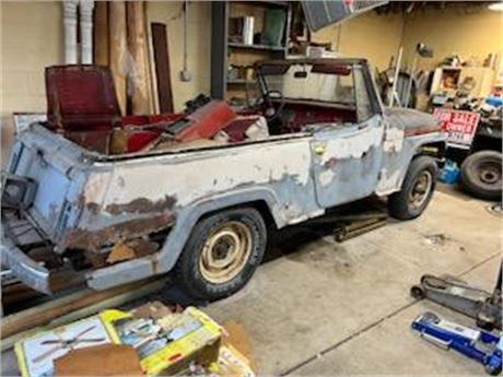 1968 Jeepster Convertible