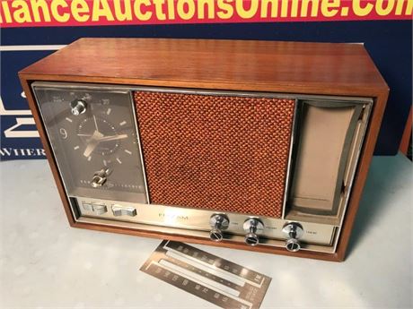 General Electric AM/FM Radio