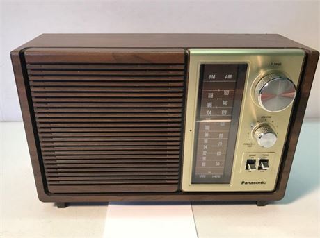 Panasonic AM/FM Radio